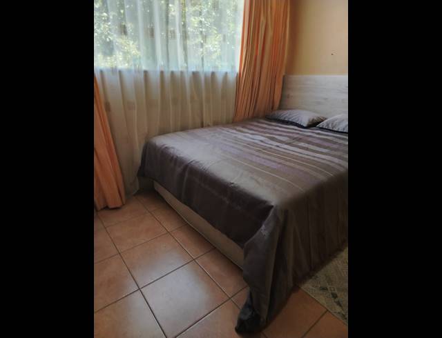 3 BEDROOM APARTMENT FOR SALE IN LENNOXTON